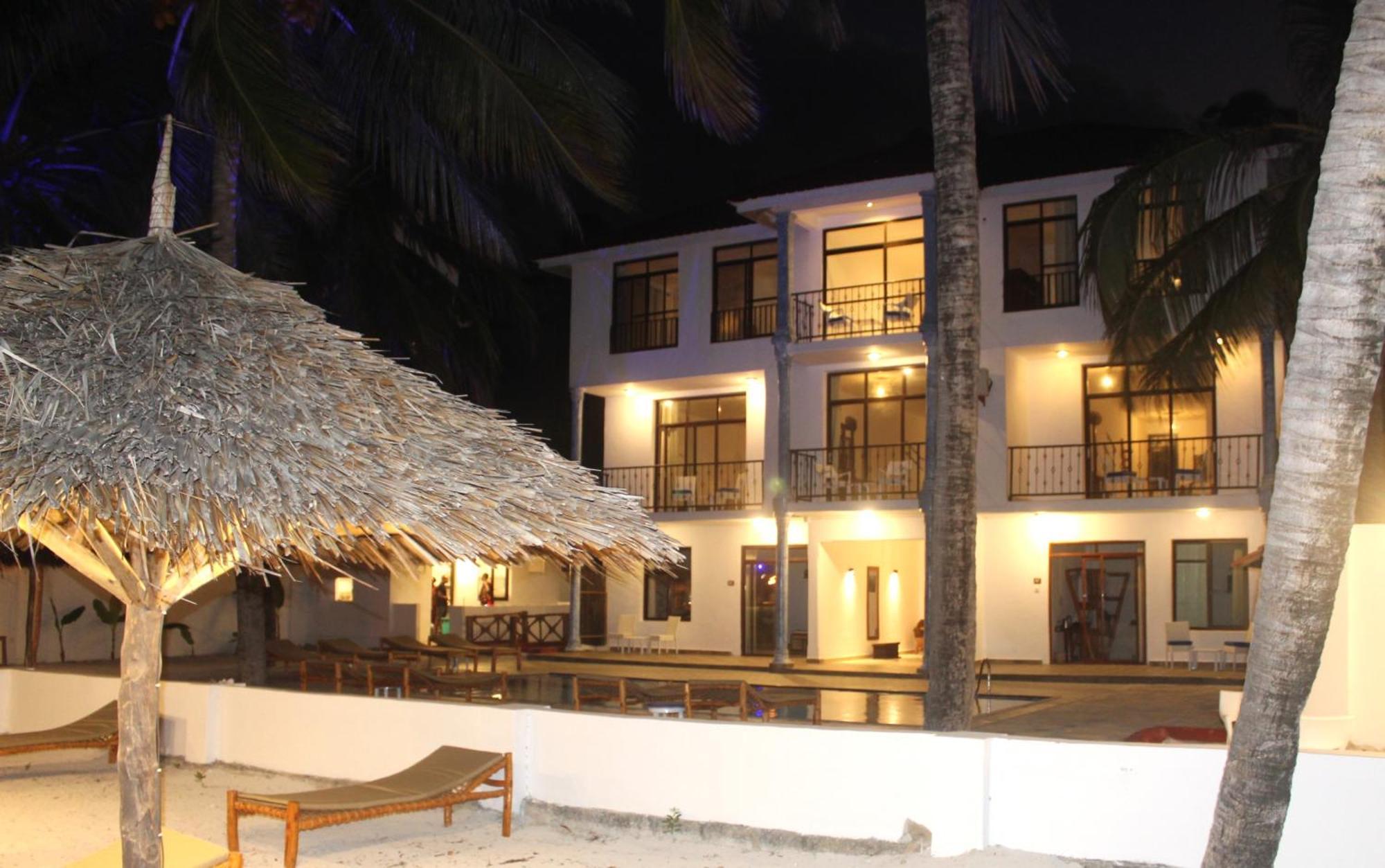 Bianco Azzurro Hotel & Restaurant Pwani Mchangani Exteriör bild